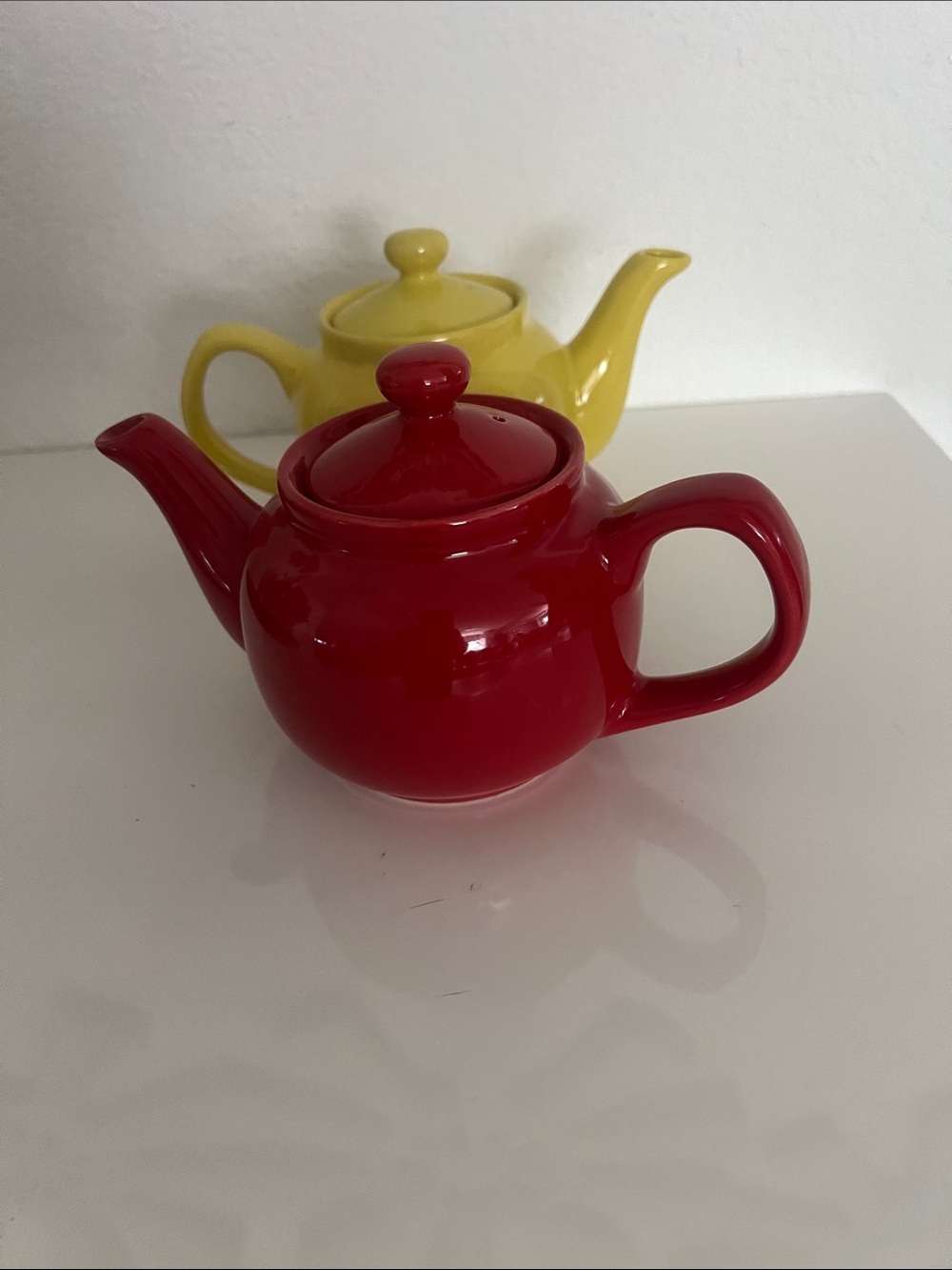 (old Amsterdam)2-Ceramic Teapot Set - Pink and Black, microwave& dishwasher safe - Picture 4 of 13